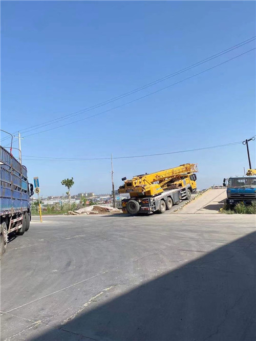 长兴县25吨吊车的租赁价格大概是多少？